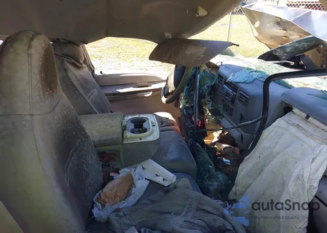 2001 Ford F-350 Lariat/Xl/Xlt from USA, damaged, VIN 1FTSW30L91EB21682